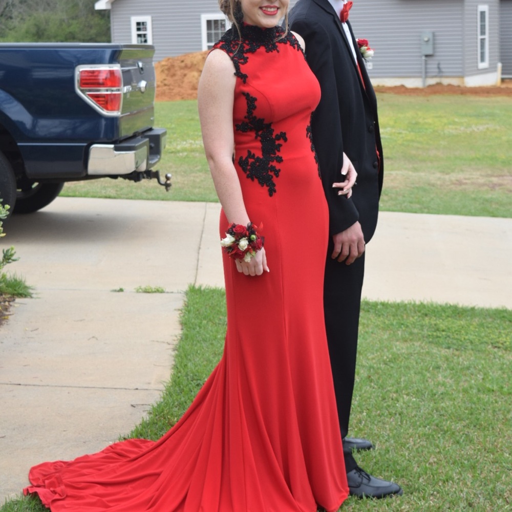 Sherri Hill Prom Dress